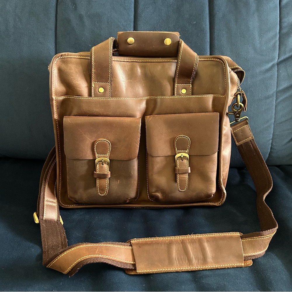 Tiding Brown Leather Messenger Bag with Adjustable Strap